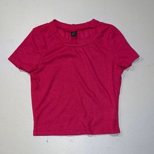 SHEIN woman’s hot pink cropped t-shirt
